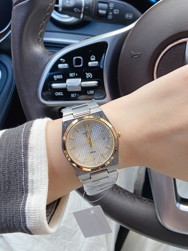 ブランド時計角部分ディテール